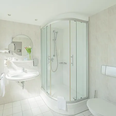 Best Western Queens Hotel Pforzheim-Niefern Экстерьер фото