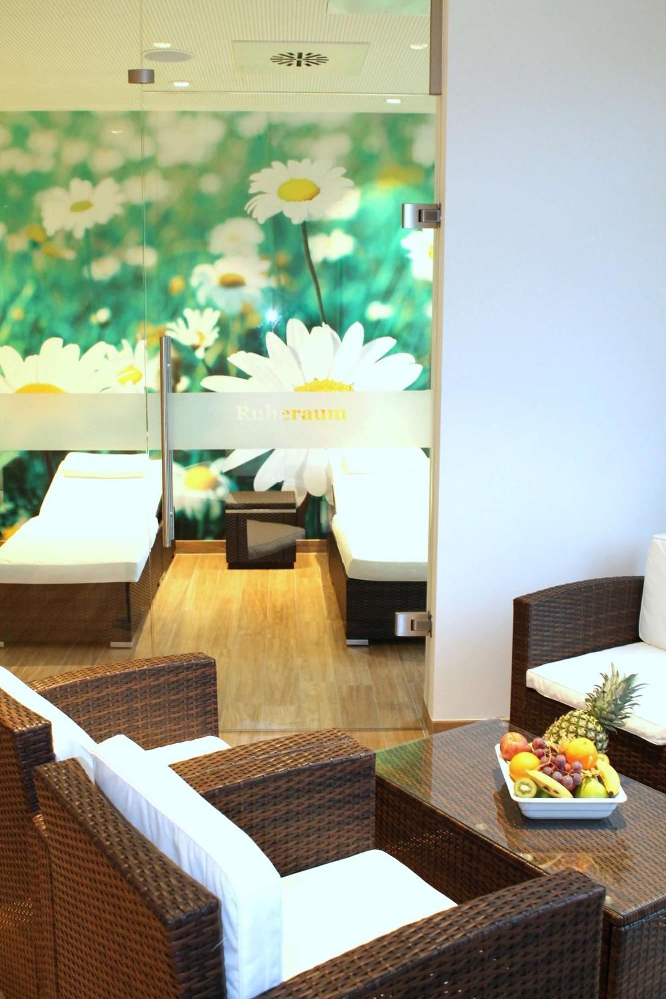 Western Queens Pforzheim-niefern Hotel 4*