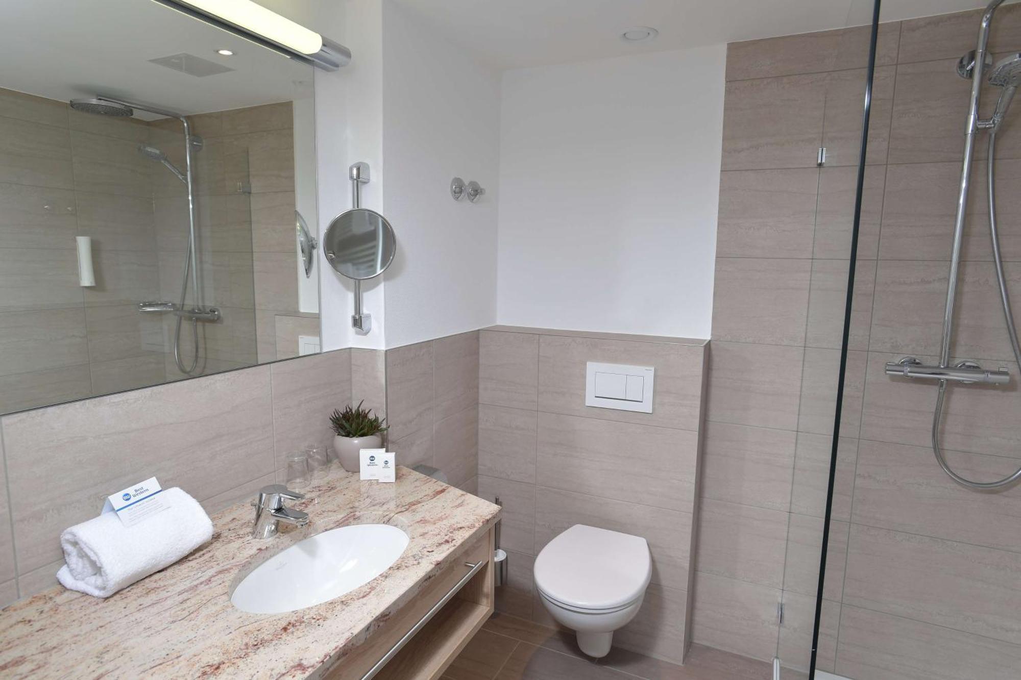 Hotel Western Queens Pforzheim-niefern 4*