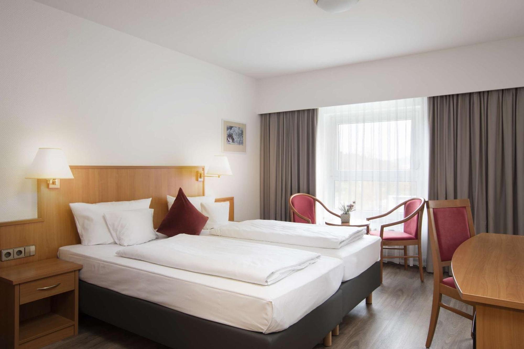 Western Queens Pforzheim-niefern Hotel