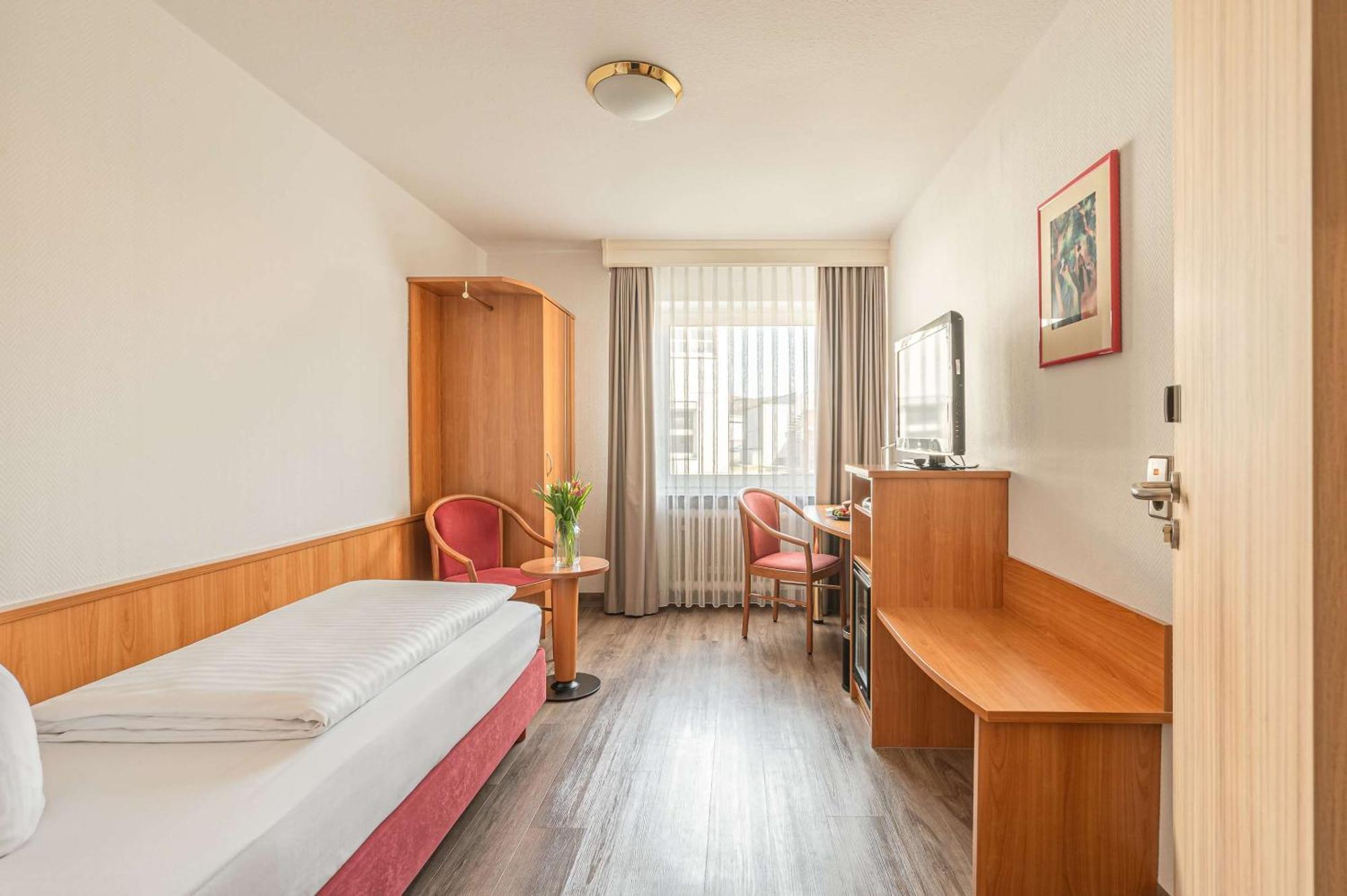 Western Queens Pforzheim-niefern 4* Niefern-Öschelbronn