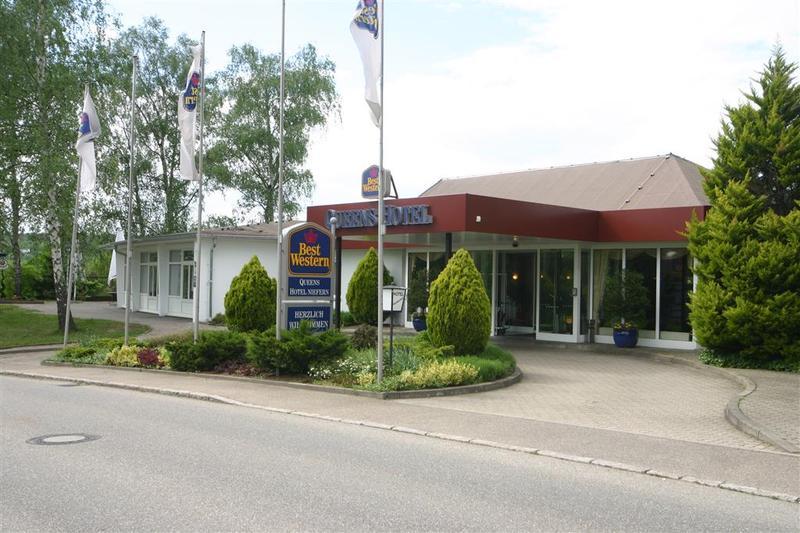 Western Queens Pforzheim-niefern 4*